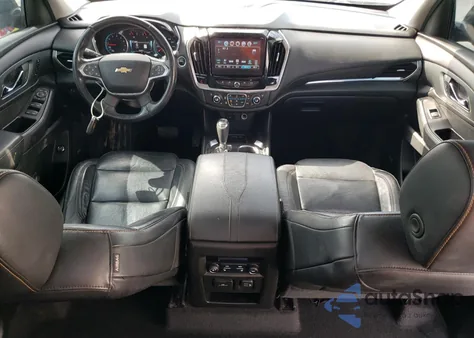 2018 Chevrolet Traverse Premier из США, поврежденный, VIN 1GNERKKW3JJ210992